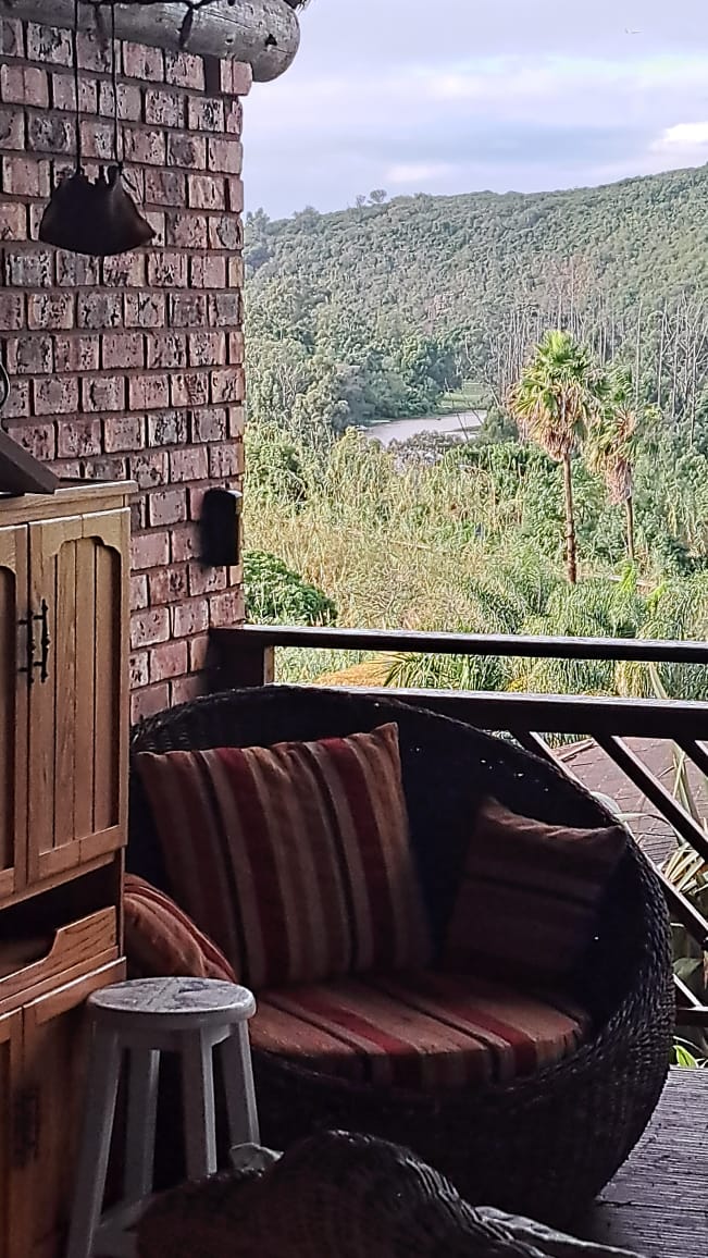 4 Bedroom Property for Sale in Nahoon Valley Park Eastern Cape